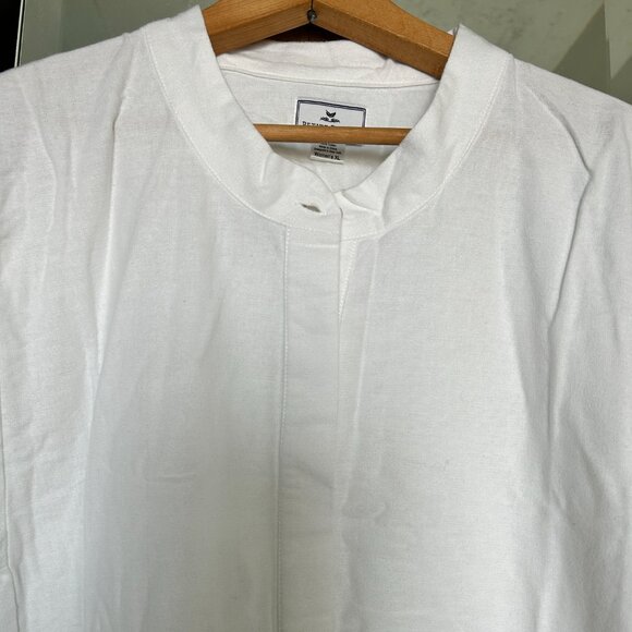 Women's Flannel Grace Nightgown in White - Picture 4 of 7